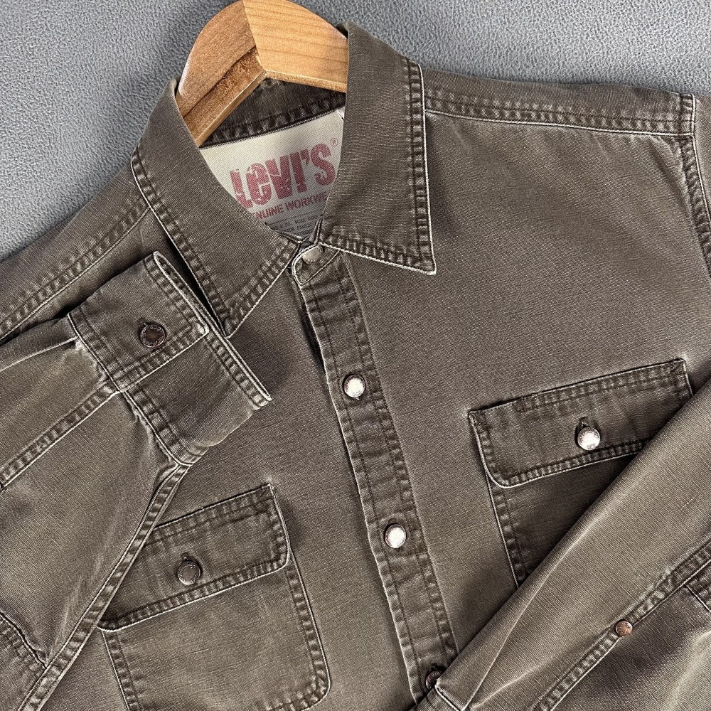 Levis Shirt Large Brown Faded Distressed Canvas Flap Pocket Workwear Western